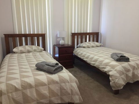 Relax On Regina - Brisbane Tourism 64