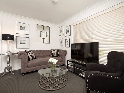 Relax On Regina - Brisbane Tourism 11