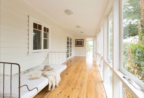 Ashgrove House: Farm Club Australia - Brisbane 4u 9
