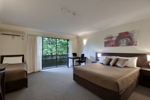 Tall Trees - Brisbane 4u 3