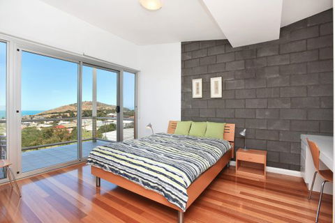 The Observatory - Brisbane 4u 5