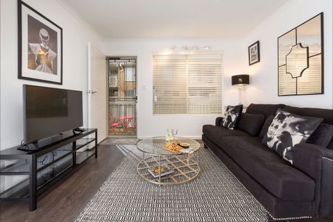 Relax On Regina - Brisbane Tourism 43