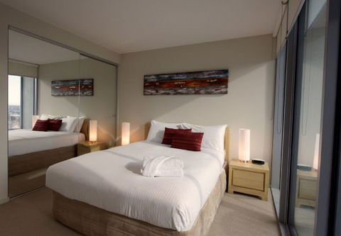 ACD Apartments - Accommodation Corporate Docklands - Brisbane 4u 2