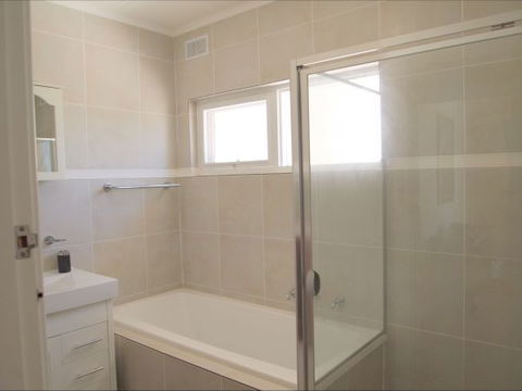 Christies Cottage For Holidays And Relocations. - Tourism Brisbane 7