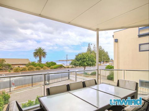 Unwind At Coast On Newell - Brisbane 4u 8
