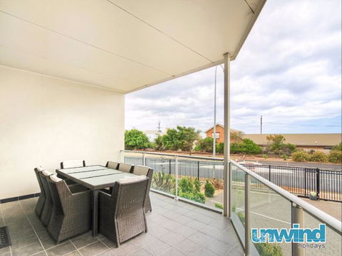 Unwind At Coast On Newell - Brisbane 4u 9