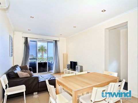 Unwind At Coast On Newell - Brisbane 4u 13