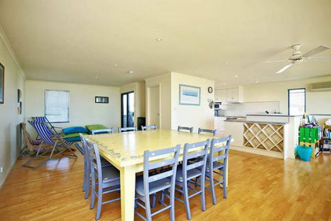 Unwind At Coast On Newell - Brisbane 4u 17