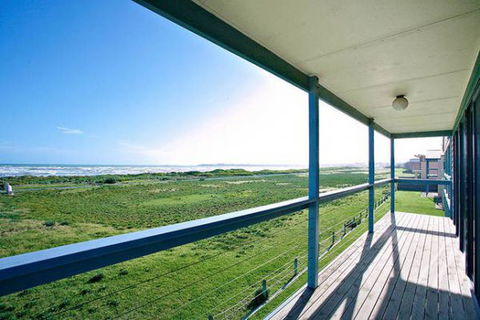 Unwind At Coast On Newell - Brisbane 4u 18