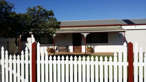 Angas Cottage - Brisbane 4u 2