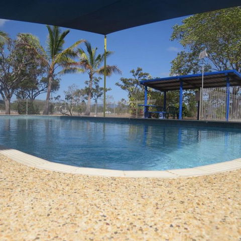 Bluewater Caravan Park - Brisbane Tourism 0