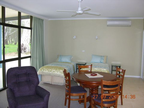 Myrtleford Masonic Units - Tourism Brisbane 2