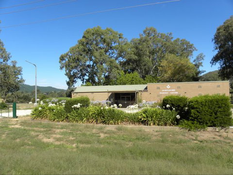 Myrtleford Masonic Units - Tourism Brisbane 7