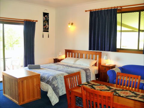 Arrowee House - Brisbane 4u 1