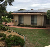 Beachside Way Dog Friendly Holiday House - Brisbane Tourism