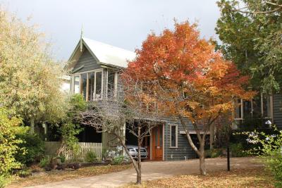 Oak Tree Lodge - Brisbane Tourism 9