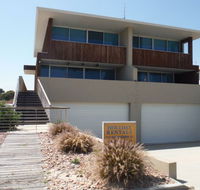 Relax At Tipara - Brisbane Tourism