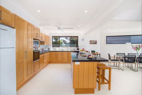 Seacliff Mollymook - Brisbane 4u 4