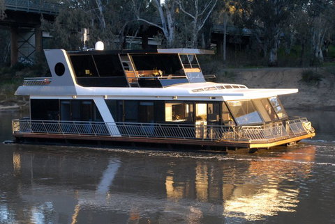 Murray River Houseboats - Tourism Brisbane 2
