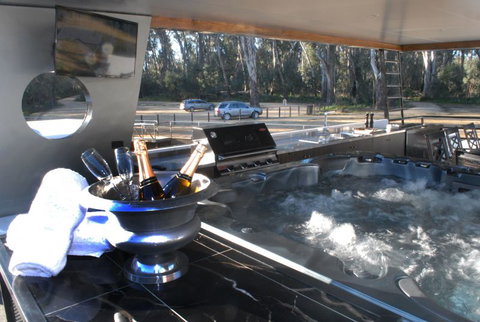 Murray River Houseboats - Tourism Brisbane 6