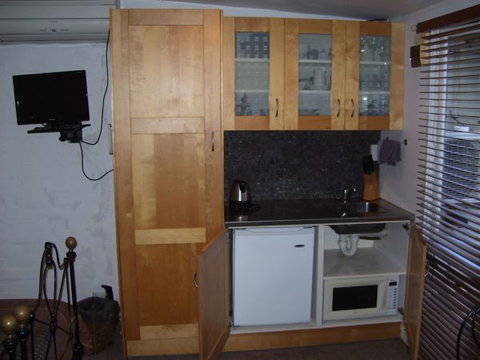 Garden Studio Unit - Tourism Brisbane 2