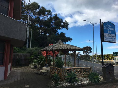 Lorne Coachman Inn - Tourism Brisbane 5