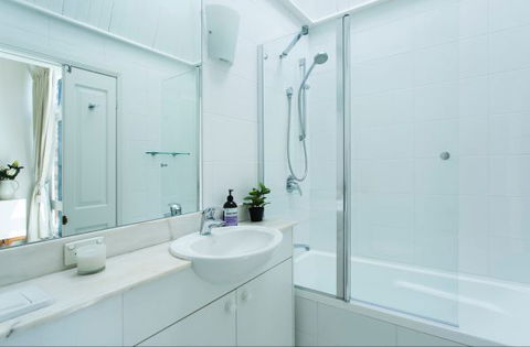The Essence Of Paddington Living - Tourism Brisbane 5