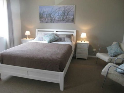 The Beach House - Tourism Brisbane 0