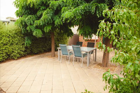 Unit 2 - Tourism Brisbane 9