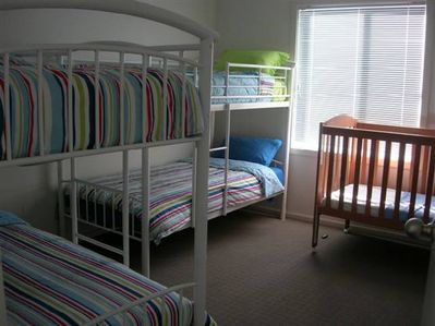 Annies Beach House - Brisbane 4u 3