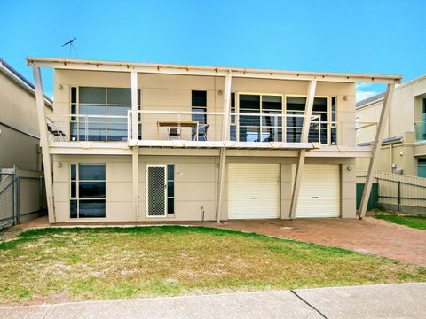 Century 21 SouthCoast: Salt - Tourism Brisbane 0