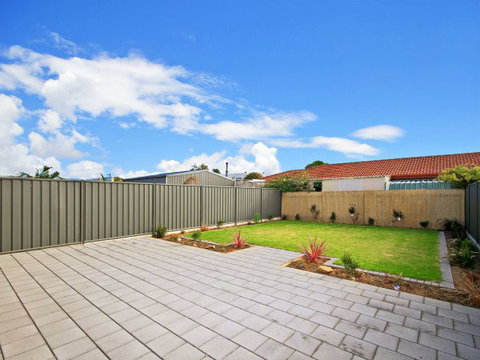Century 21 SouthCoast: White Caps - Tourism Brisbane 2