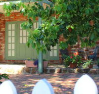 Kalamunda Carriages and Three Gums Cottage - Tourism Brisbane