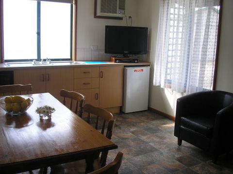 Moonta Bay Accommodation - Tourism Brisbane 1