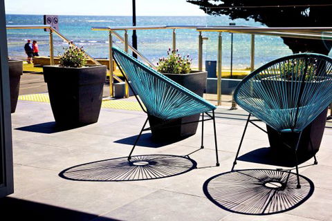 Penguin Beachfront Apartments - Tourism Brisbane 1