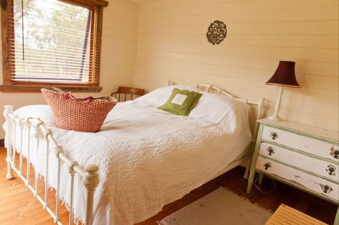 Peach Tree Cabin - Tourism Brisbane 3
