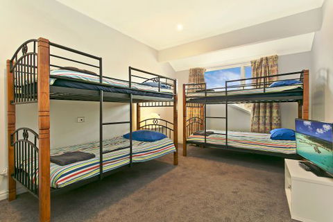 SALT Waterfront Apartment - Brisbane 4u 7