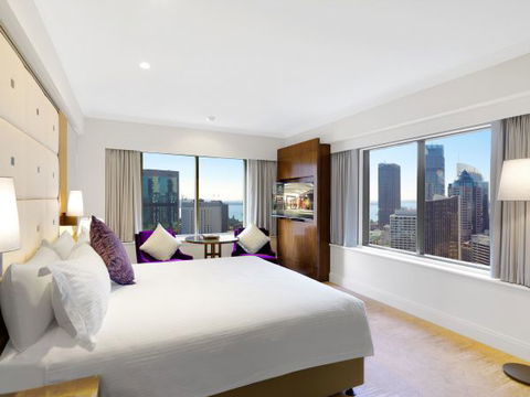Amora Hotel Jamison Sydney - Brisbane 4u 0