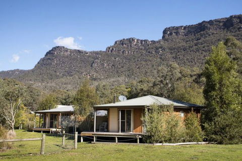 Grampians Chalets - Brisbane Tourism 0