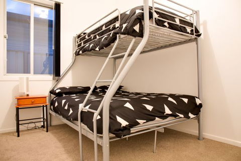 Sapphire Cottage - Brisbane 4u 16