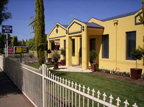 Kyabram Motor Inn - Tourism Brisbane 0