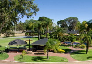 Sportsmans Inn Motel - Tourism Brisbane 3