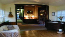 MM's Guesthouse - Brisbane Tourism 1