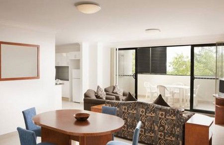 Pacific International Apts Bankstown - Tourism Brisbane 4