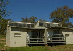 Bathurst Goldfields Hotel - Brisbane 4u 4