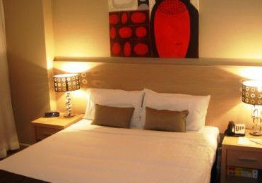 Metro Hotel Sydney Central - Brisbane 4u 1