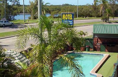 South Tweed Motor Inn - Brisbane 4u 1