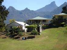 Shambala Bed & Breakfast - Brisbane Tourism 1