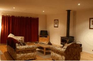 Alpine View Holiday Units - Brisbane 4u 1