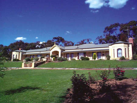 Brice Hill Country Lodge - Tourism Brisbane 0